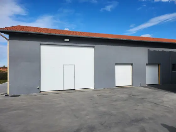 Atelier après peinture de façade